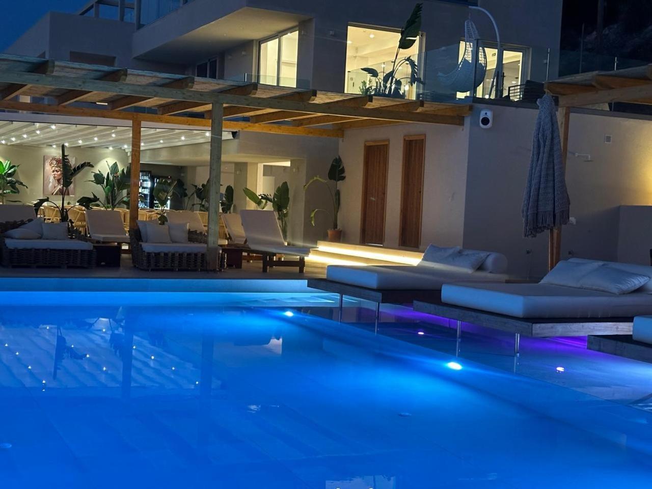 Myzith Luxury Suites Keri Exterior photo